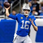 thanksgiving-throwbacks-from-lions,-cowboys-top-nfl-week-13-looks