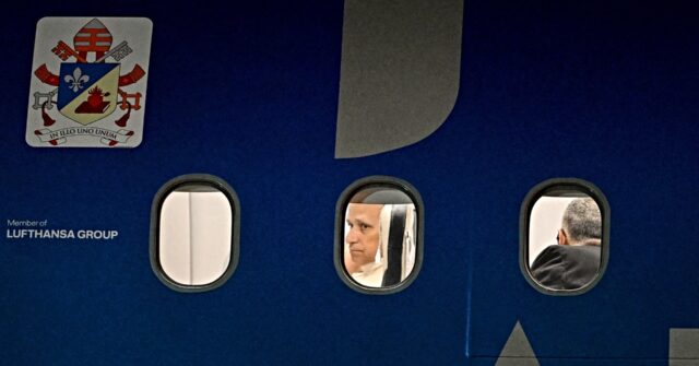 pope-leo-xiv-sets-off-to-turkey-and-lebanon-on-first-international-tour-as-pontiff