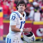 colts’-daniel-jones-playing-through-fractured-fibula-ahead-of-stretch-run