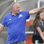 hofstra’s-longtime-men’s-soccer-coach-on-magical-ride-in-his-final-season