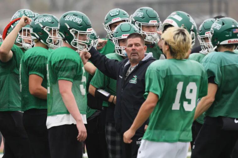 seaford-high-school-football-team-has-‘unfinished-business’-in-long-island-title-game