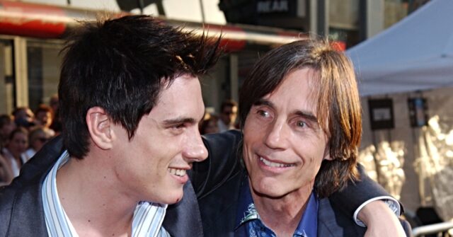 jackson-browne-announces-death-of-actor-son-ethan-browne