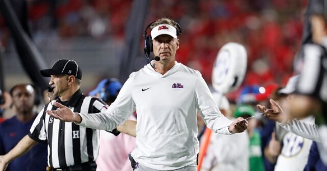 lane-kiffin-claims-mississippi-state-fans-broke-into-locker-room,-stole-qb’s-jersey
