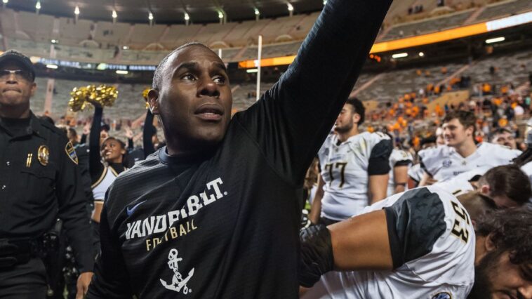 chaos-on-the-field-and-off:-headlines,-top-memories-from-vanderbilt’s-last-win-at-neyland