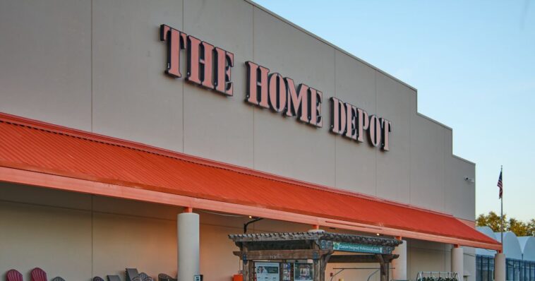 even-a-rumor-puts-you-in-these-crazies’-crosshairs:-leftists-harass-home-depot-over-claims-store-chain-aided-ice