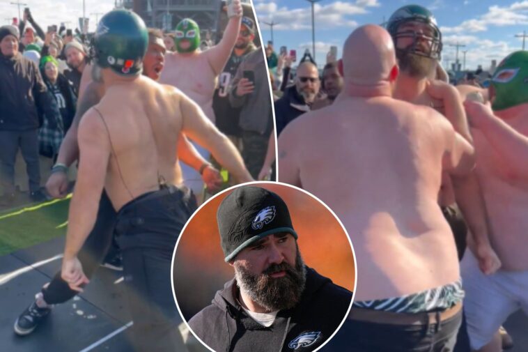 shirtless-jason-kelce-wins-belly-bucking-match-in-wild-eagles-tailgate-scene
