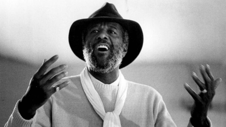 famous-amos-founder’s-daughter-reveals-chilling-secrets-behind-cookie-empire’s-rise-and-near-fall