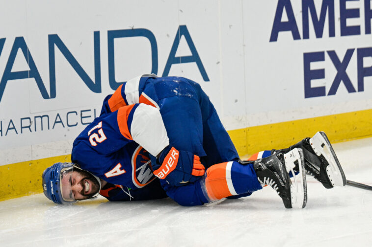 kyle-palmieri-out-for-season-with-torn-acl-in-crushing-islanders-injury-blow