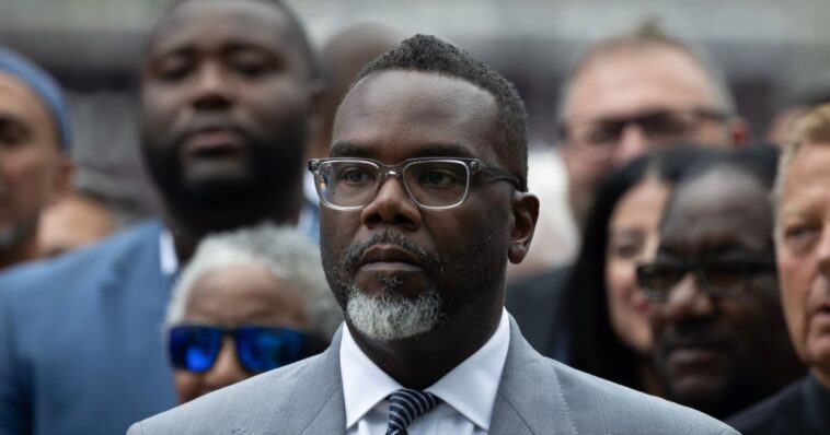 chicago-police-department-hit-with-civil-rights-complaint-for-race-based-hiring-practices-meant-to-address-‘systemic-inequities’