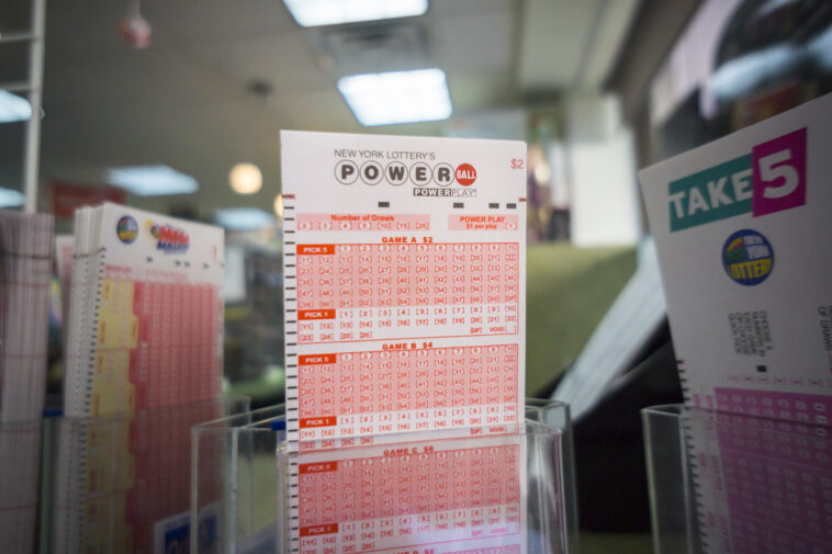 powerball-jackpot-balloons-to-whopping-$719m-—-here’s-when-to-hear-the-winning-numbers