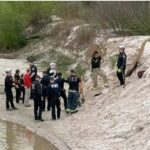 tragedy-averted-–-texas-girl-digs-hole-in-sand,-collapses-–-rescue-effort-with-multiple-agencies-saves-life