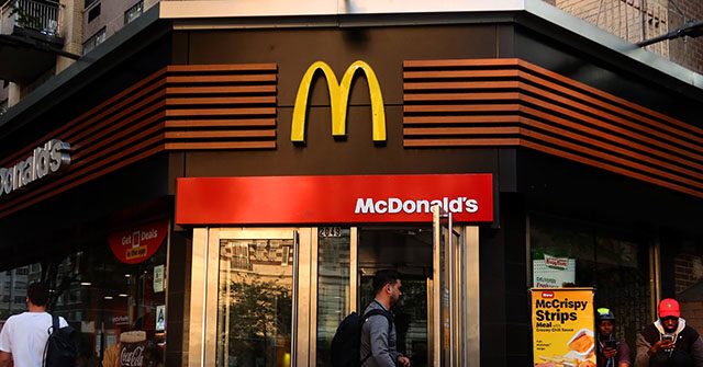photo:-nyc-teens-harass-woman-‘mcbouncer’-known-as-mcdonald’s-‘toughest’-worker