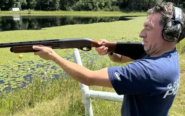 british-man-arrested,-harassed-for-months-by-police-after-posing-with-shotgun-while-on-vacation-in-florida