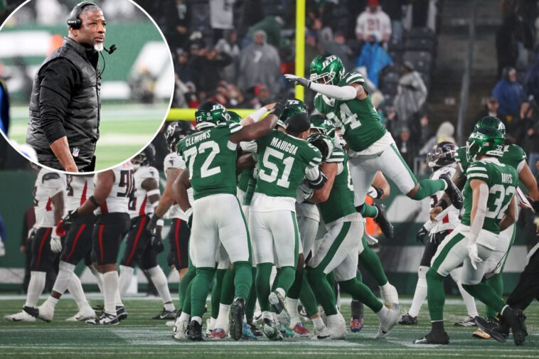 jets-finally-delivering-the-hints-of-joy-aaron-glenn-promised