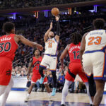 knicks-breeze-past-raptors-in-latest-glimpse-of-home-dominance