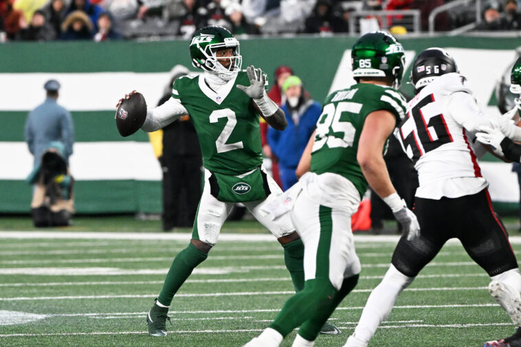 heroes,-zeros-from-jets’-win-over-falcons:-tyrod-taylor-kept-leading-gang-green