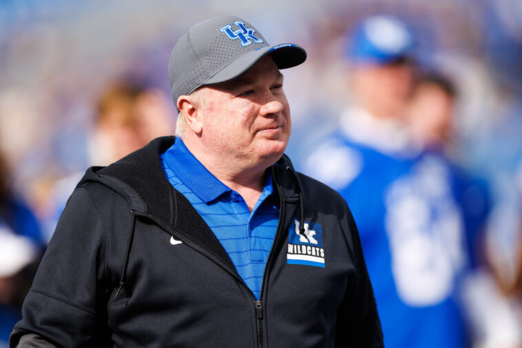 kentucky-firing-longtime-coach-mark-stoops-after-second-straight-losing-season