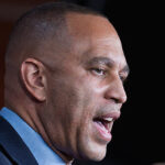 hakeem-jeffries:-trump,-republicans-‘don’t-give-a-damn’-about-health-care-as-he-urges-gop-to-back-democrat-obamacare-subsidy-extension