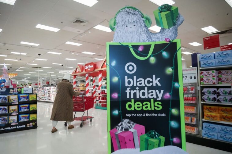 ‘scam-level-disappointment’:-target-blasted-for-‘pathetic’-black-friday-giveaway