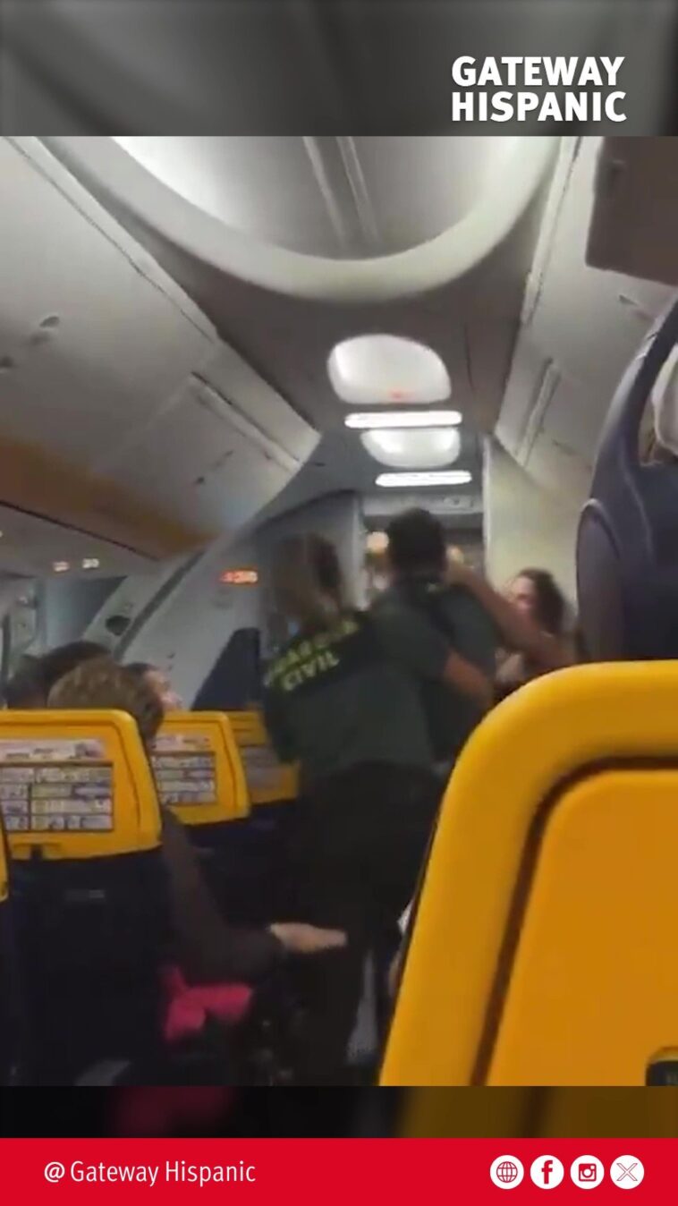 two-civil-guard-officers-were-injured-while-trying-to-arrest-a-professional-mma-fighter-on-an-airplane