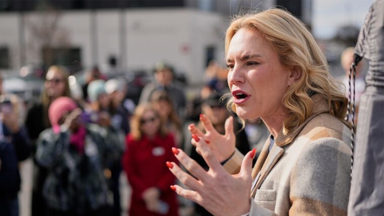 aftyn-behn-dodges-questions-on-police-funding,-policy-disagreements-with-kamala-harris