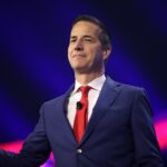 gop-senator-introduces-legislation-to-eliminate-dual-citizenship-—-americans-must-choose-exclusive-allegiance