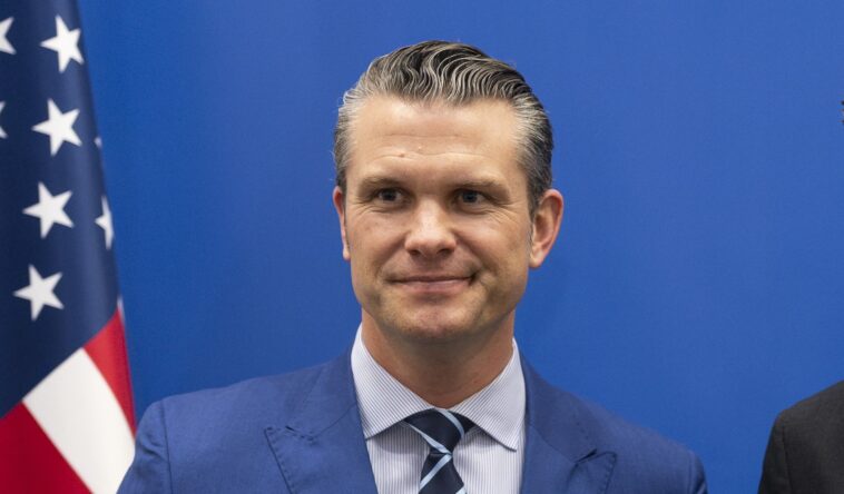 new-york-times-catches-washington-post-red-handed-defaming-pete-hegseth-as-a-‘war-criminal’-regarding-previous-strike-on-narcotrafficking-boats-–-reveals-full-story-behind-attack