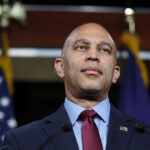 hakeem-jeffries-sides-with-trump-in-attempt-to-drive-a-wedge-between-white-house-and-mike-johnson