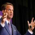 lane-kiffin-claims-ole-miss-fans-tried-to-‘run-him-off-the-road’-after-leaving-for-lsu