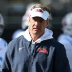 lane-kiffin-alleges-ole-miss-fans-tried-to-chase-him-‘off-the-road’-while-leaving-oxford-for-lsu-coaching-job