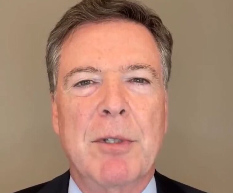 comey’s-secret-media-mole-seeks-to-block-doj-from-accessing-his-seized-documents-as-trump-admin-prepares-to-hit-comey-with-new-indictment