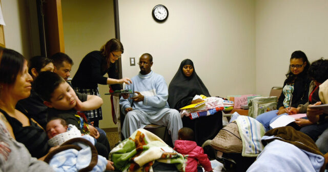 trump-slams-somali-migrants:-fix-your-own-country