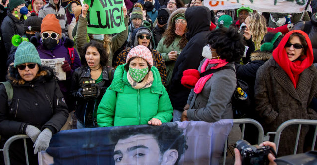 nolte:-alleged-assassin-gets-‘cougars-for-luigi-mangione’-fan-club