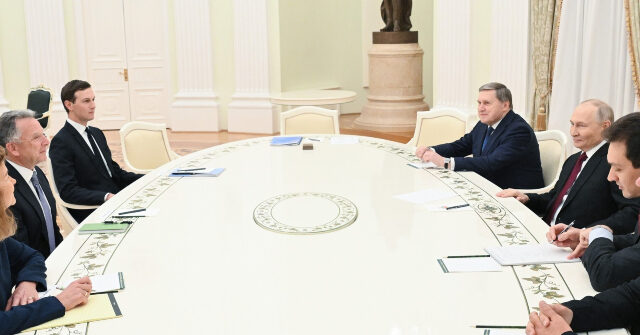 trump-envoys-meet-with-putin-in-moscow