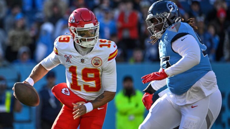 the-playbook:-shadow-reports,-lineup-locks-for-christmas-day-and-all-of-week-17