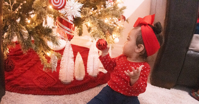 christmas-miracle:-texas-family-bringing-baby-home-after-305-days-in-nicu