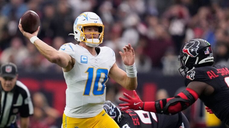 our-guide-to-every-week-17-nfl-game:-matchup-previews,-predictions-and-what’s-at-stake