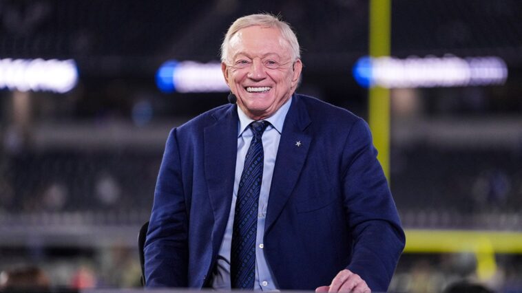 jerry-jones-reveals-dressing-like-santa-claus-for-cowboys-players-before-christmas-day-victory-over-commanders