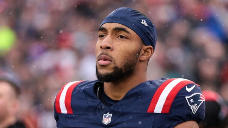 pats-down-5-starters,-but-henderson-might-play