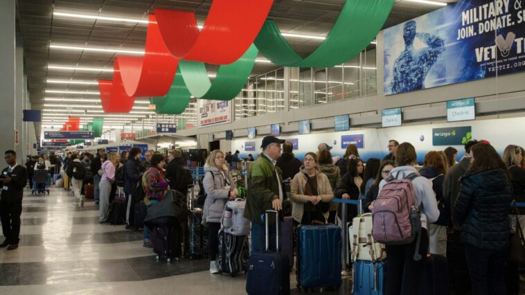 us.-airlines-cancel-over-1,800-flights-due-to-major-winter-storm