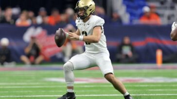 uconn-vs.-army-prediction:-odds,-picks,-and-best-bet-for-the-fenway-bowl