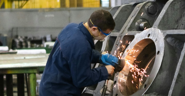 family-owned-business-gifts-workers-$240-million-in-bonuses-after-selling-company:-‘the-joy-of-shared-success’