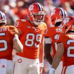 college-football-fans-poke-fun-at-clemson-over-fake-punt-mishap