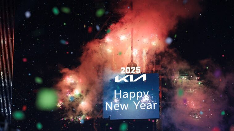 year-in-focus:-images-that-defined-america-in-2025