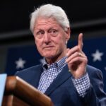 bill-clinton-urged-the-department-of-justice-to-immediately-disclose-epstein’s-complete-files-where-he-appears-after-the-trump-government-released-several-photographs-featuring-the-democrat