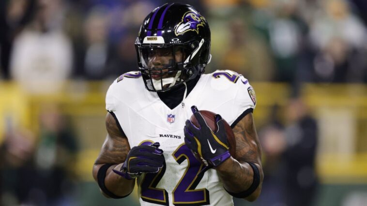 henry-moves-up-rushing-list-with-big-performance