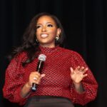 crockett-flies-into-a-rage-over-vance’s-‘street-girl-persona’-comments