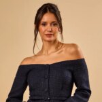 nina-dobrev-stuns-in-sultry-lakeside-getaway-photo-as-fans-praise-her-‘single-girl-era’