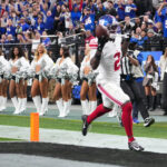 deonte-banks-picks-inopportune-time-for-highlight-reel-moment-as-giant-with-kick-return-touchdown