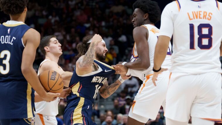 pels’-alvarado,-suns’-williams-suspended-for-fight